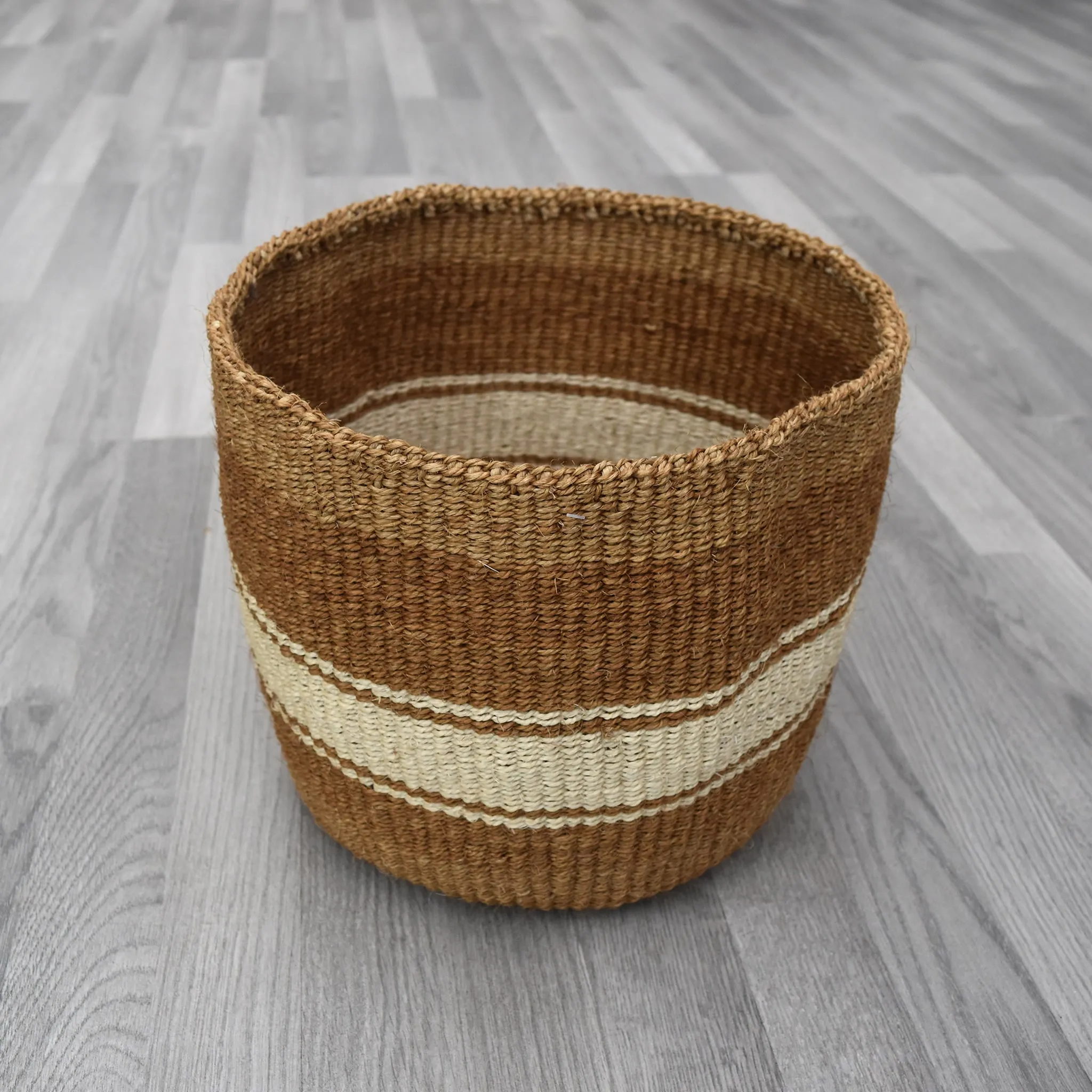 Kenyan Basket - Sisal Basket - KB45 - 9.8"